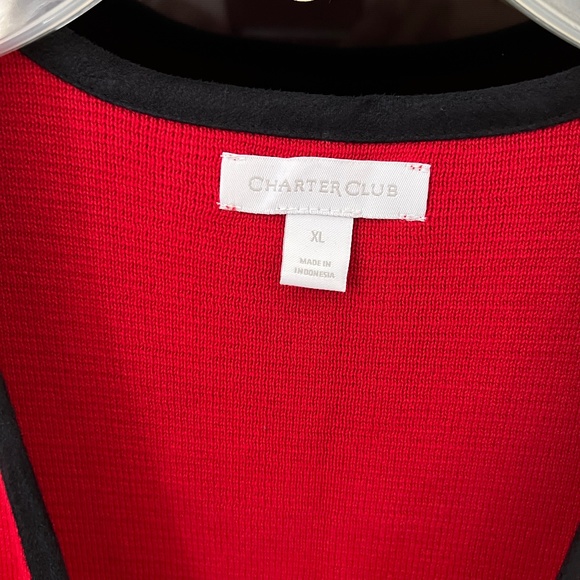 Ladies Sweater - Picture 4 of 6